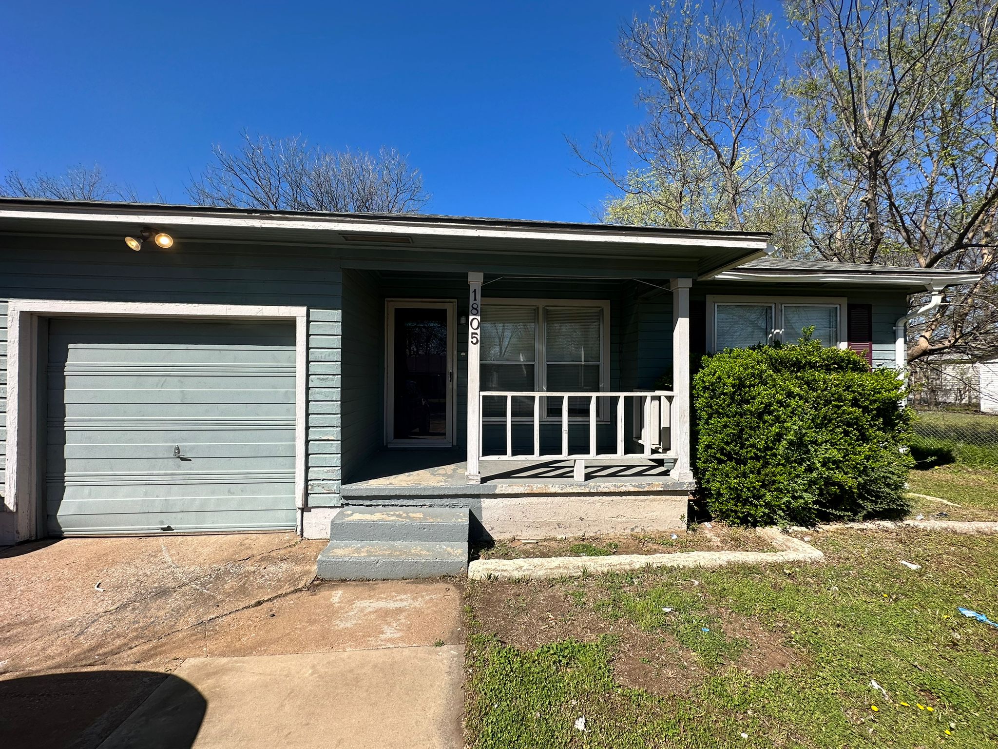 Property main image